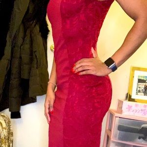 Bebe small burgundy lace side panel dress